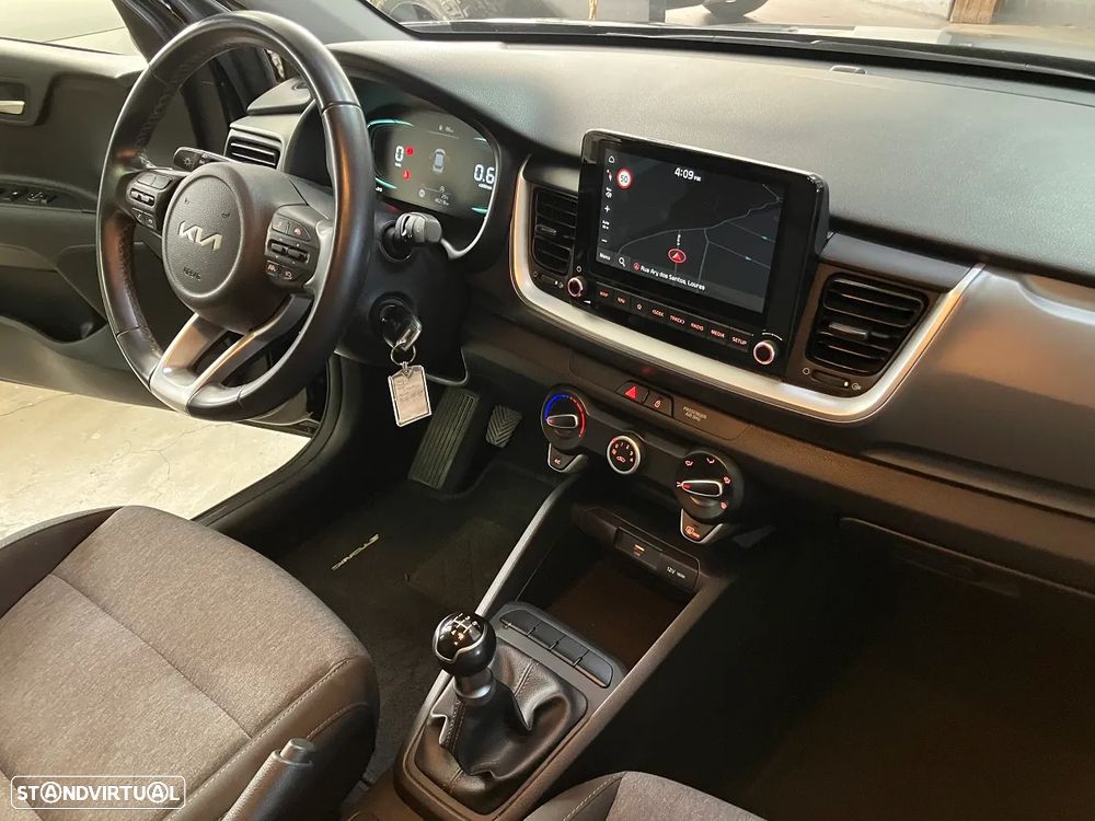 Kia Stonic - 22