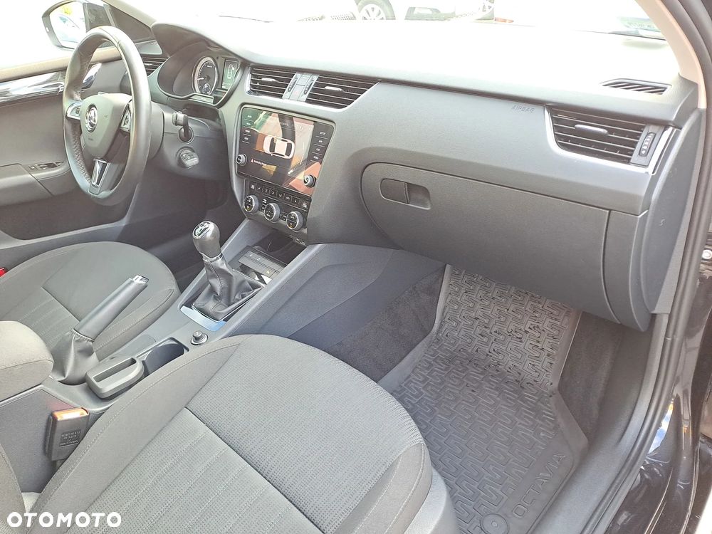 Skoda Octavia 1.5 TSI GPF ACT Style - 10