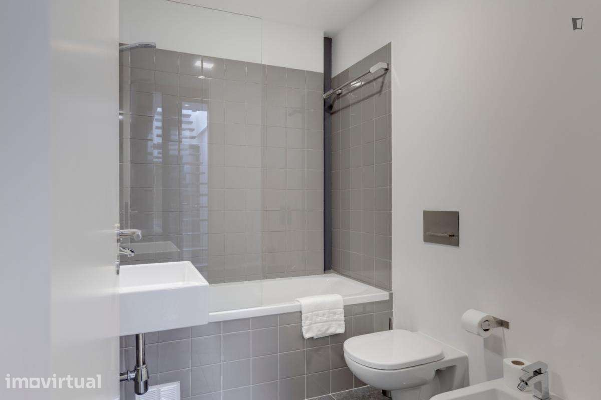Apartamento com 2 quartos - localizado em Bairro Alto Lisbon - Grande imagem: 3/9