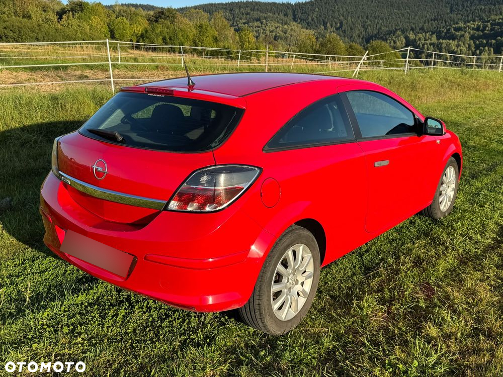 Opel Astra GTC 1.4 - 3