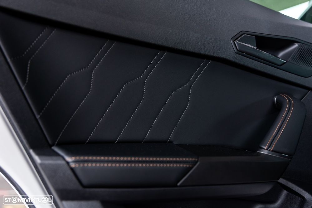 Cupra Formentor VZ 1.4 e-Hybrid DSG - 23