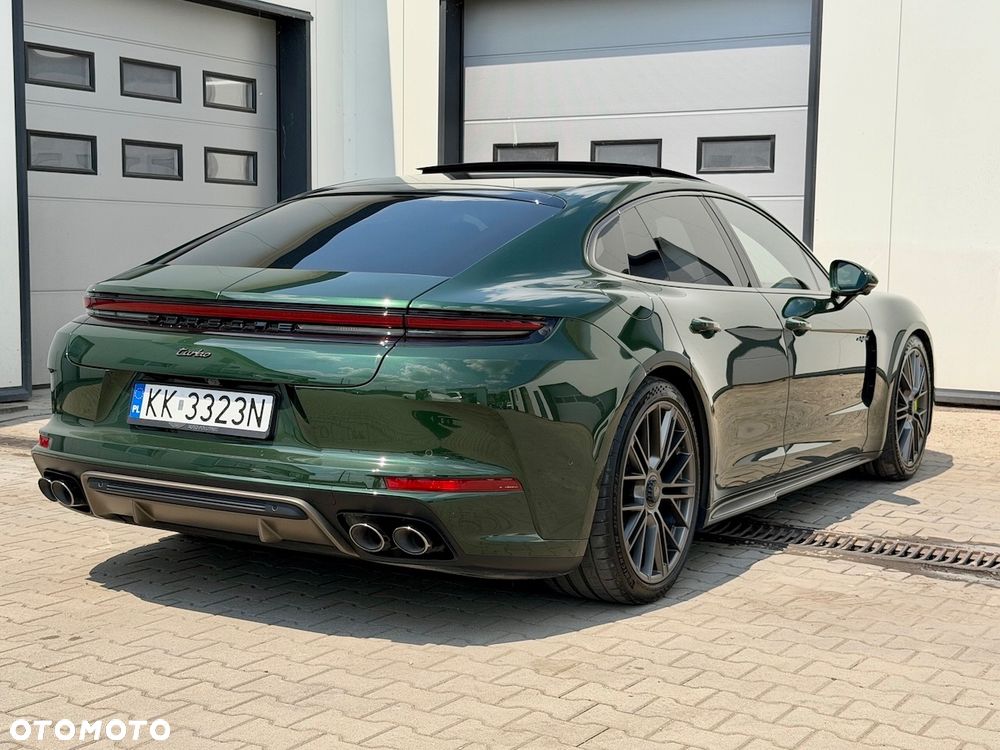 Porsche Panamera Turbo E-Hybrid PHEV - 3