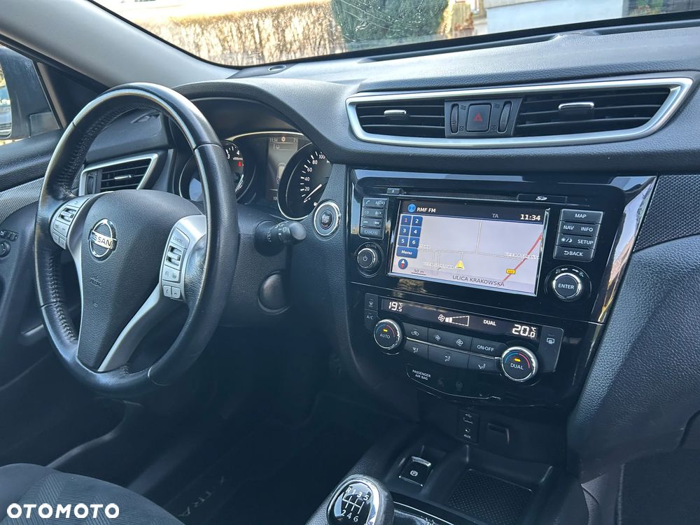 Nissan X-Trail 1.6 DIG-T N-Vision - 12