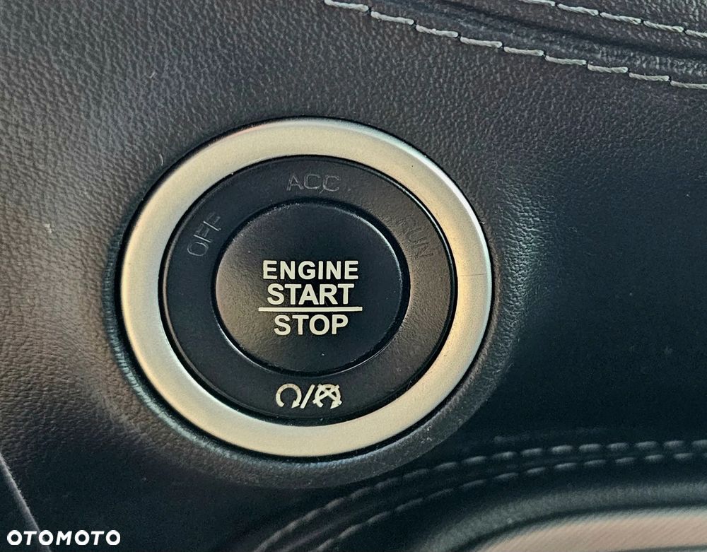 Dodge Challenger 5.7 R/T - 24