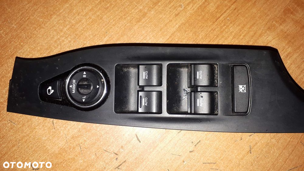 Hyundai i40 panel sterowania szyb lusterek - 2