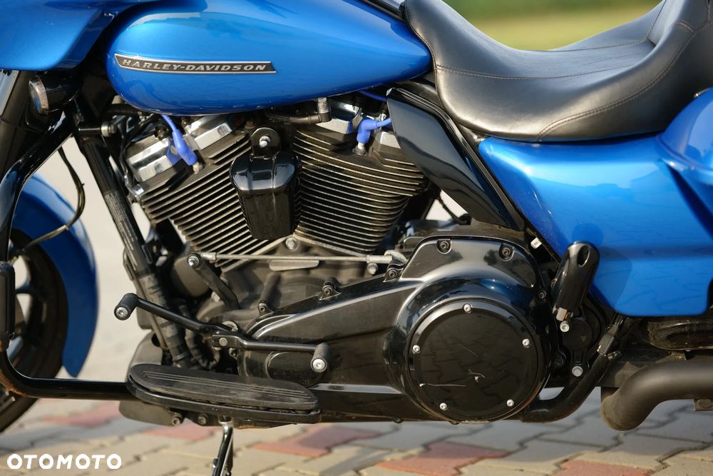 Harley-Davidson Touring Street Glide - 5
