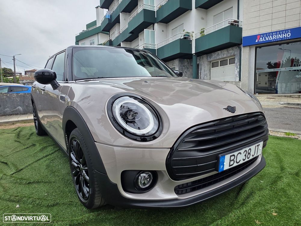 MINI Clubman Cooper D Premium Essential Auto - 4