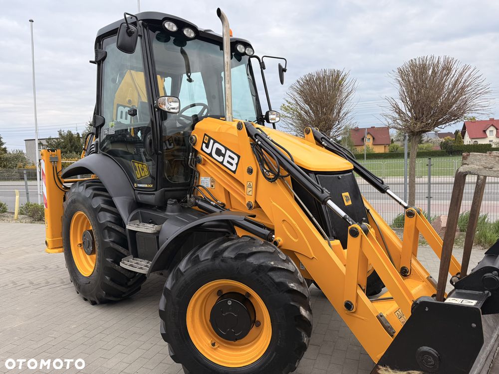 JCB 3CX CONTRACTOR - 1