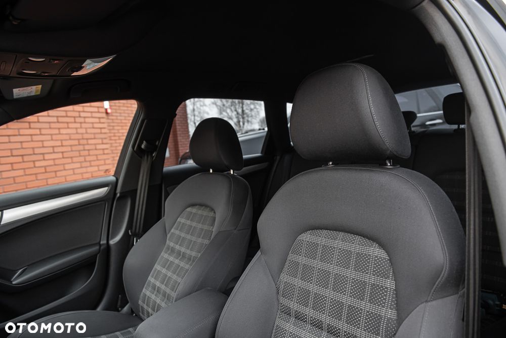 Audi A4 Avant 2.0 TDI ultra S tronic sport - 18