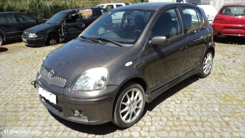 Toyota Yaris 1.4D-4D 5P 2005 - Para Peças - 2