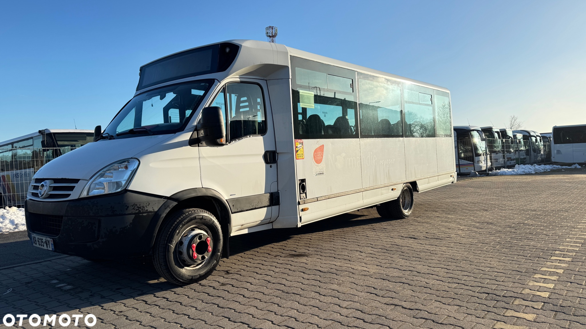 Iveco Aptineo / mała klima / 28 miejsc / winda / CENA: 67500 zł netto - 2