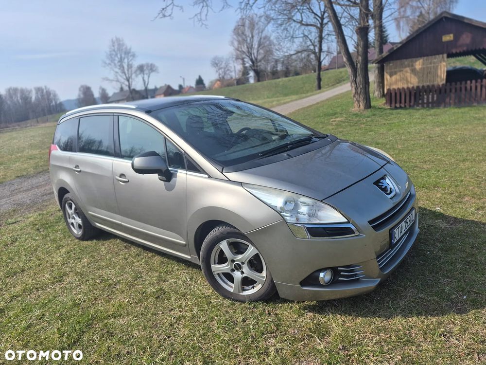 Peugeot 5008 HDI FAP 165 Automatik Premium - 2