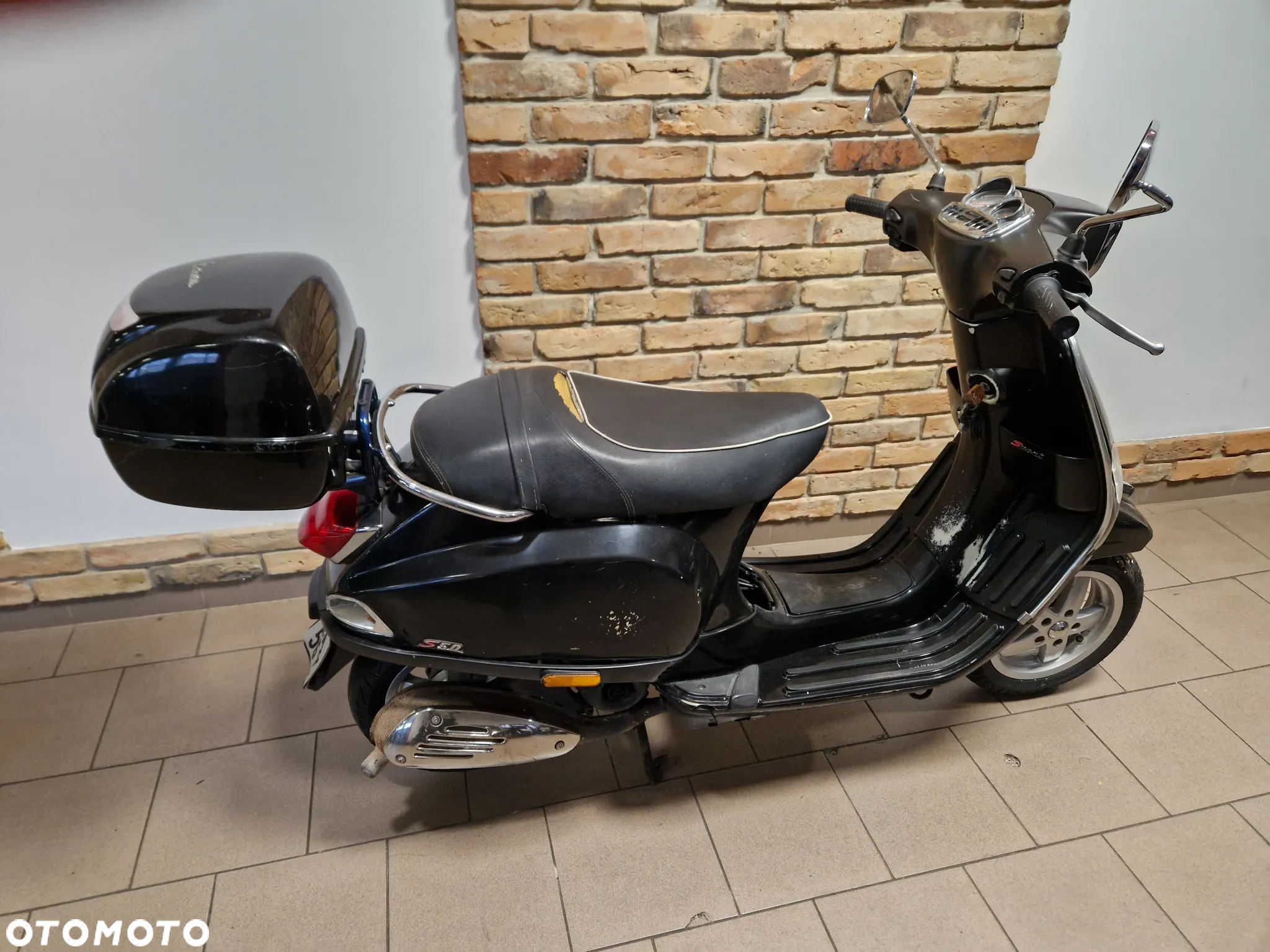 Vespa LX - 3