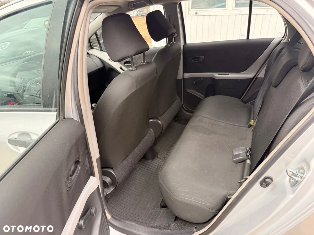 Toyota Yaris 1.4 D-4D Luna - 15