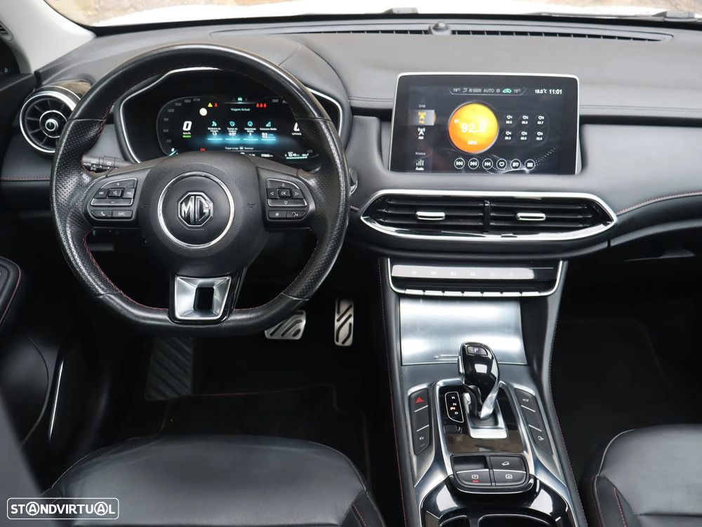 MG EHS 1.5T-GDI Luxury - 11