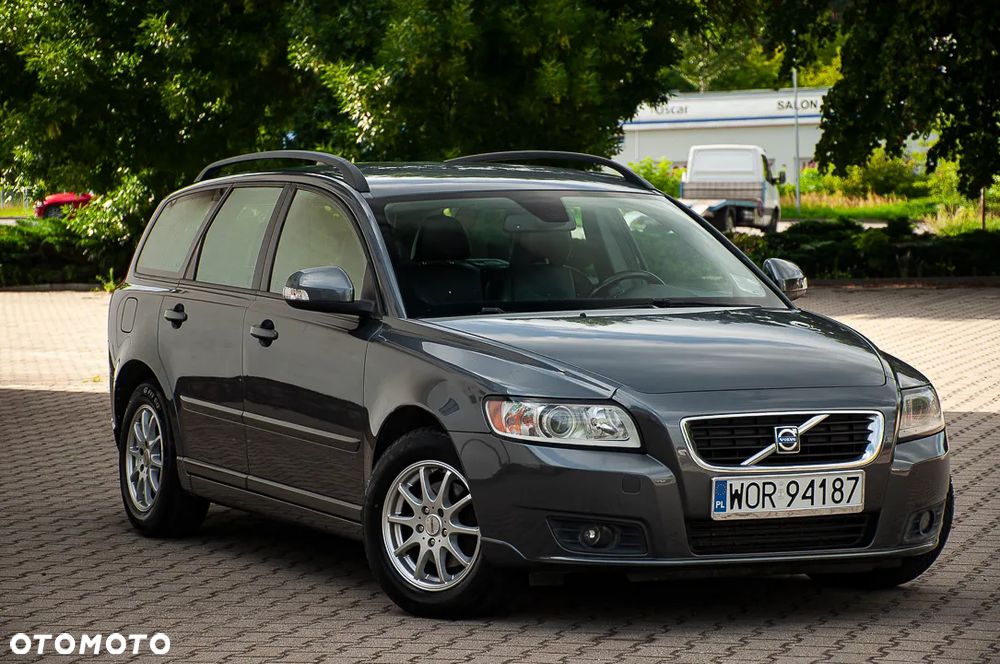 Volvo V50 1.6D DPF DRIVe Kinetic - 14