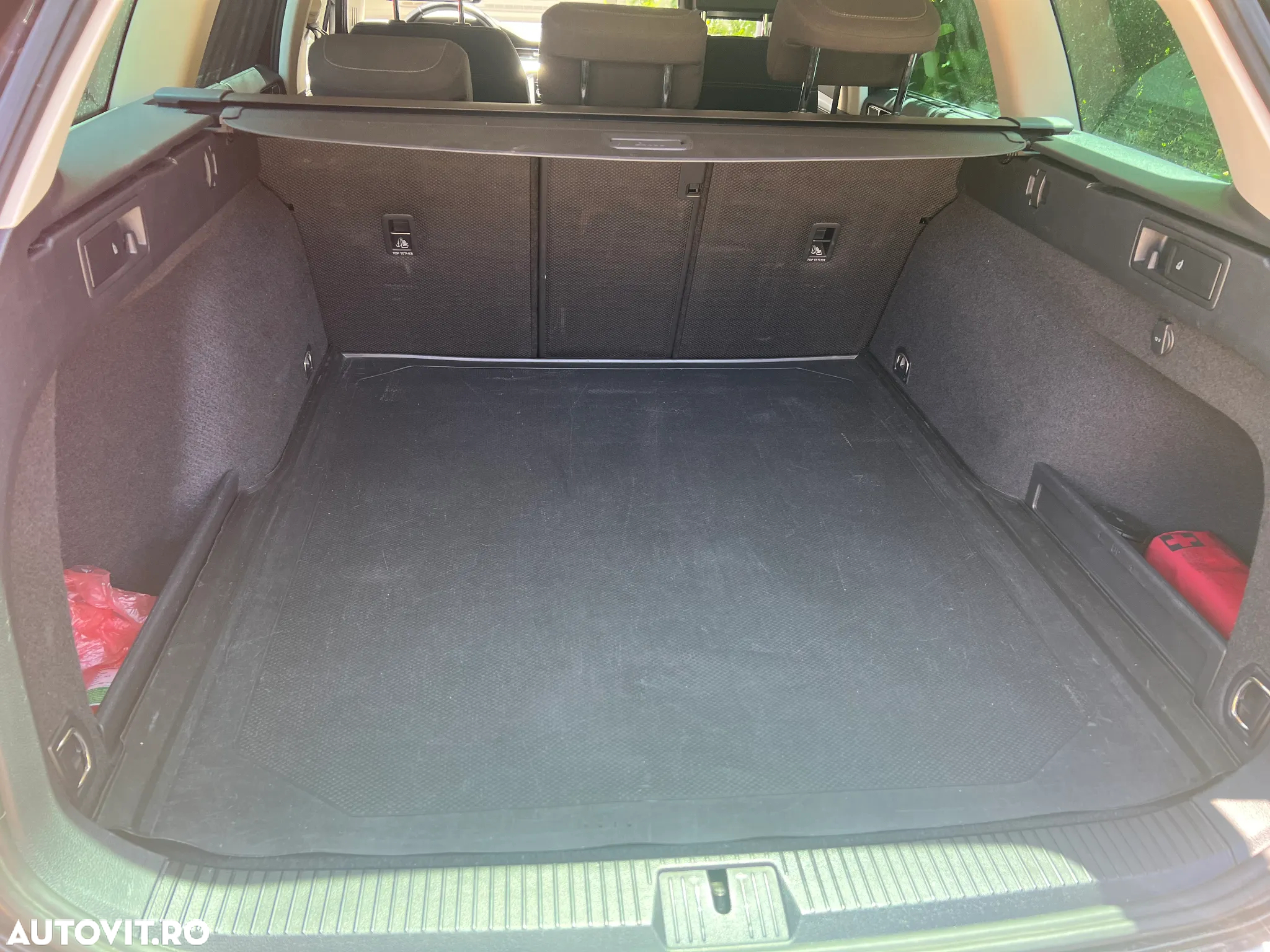 Volkswagen Passat Variant 2.0 TDI DSG Comfortline - 18
