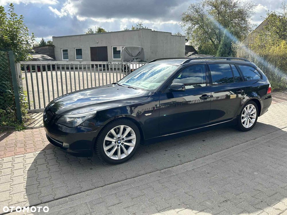 BMW Seria 5 525i Touring Edition Lifestyle - 4