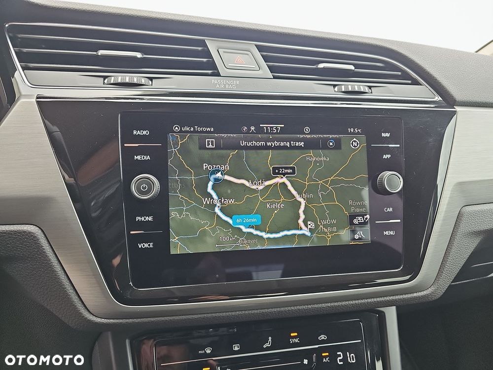 Volkswagen Touran 2.0 TDI BMT Comfortline DSG - 18