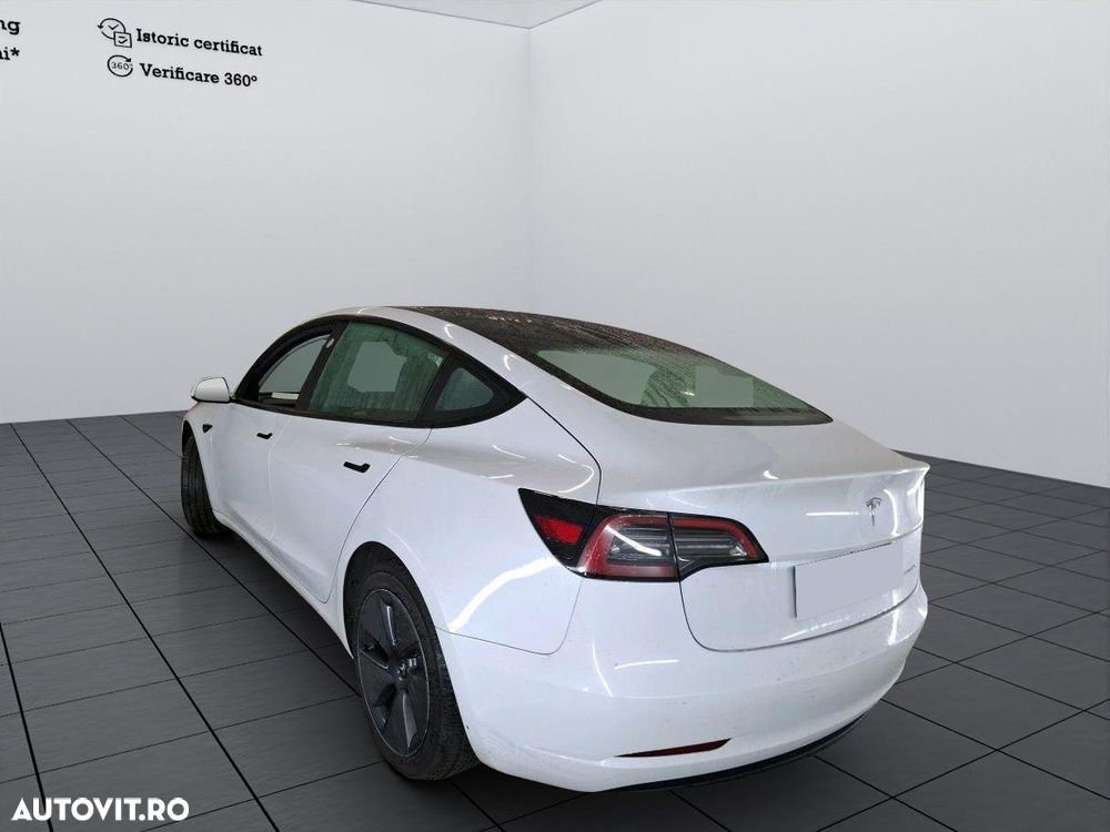 Tesla Model 3 Long Range AWD Premium - 5