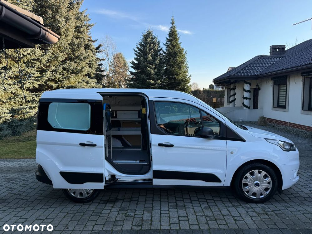 Ford Transit Connect - 4