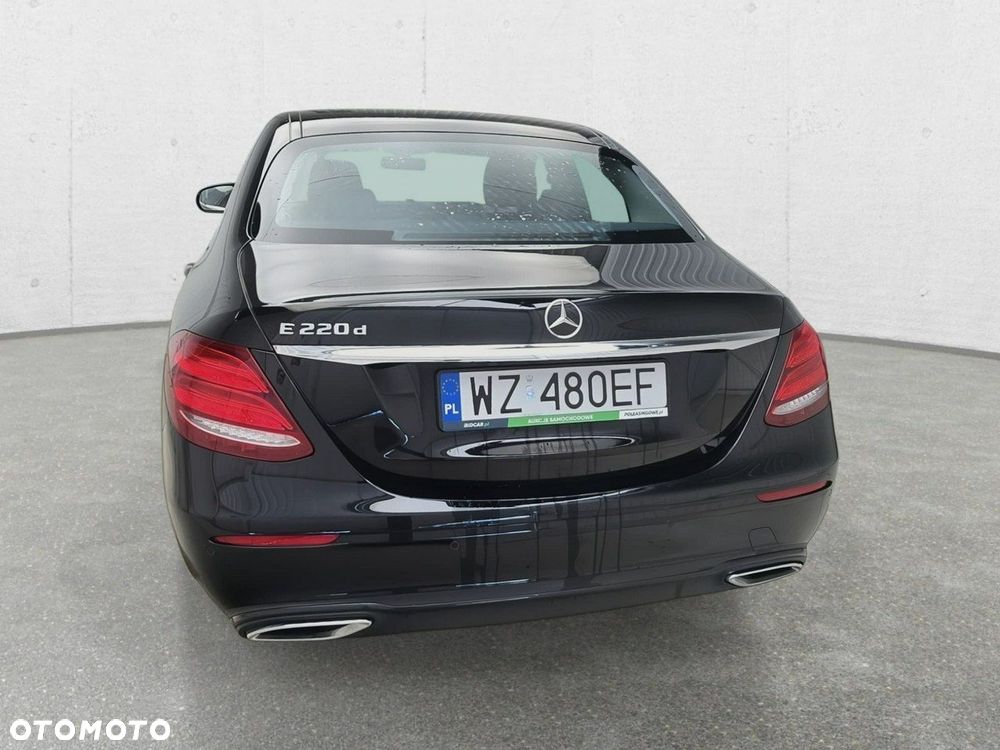 Mercedes-Benz Klasa E - 6