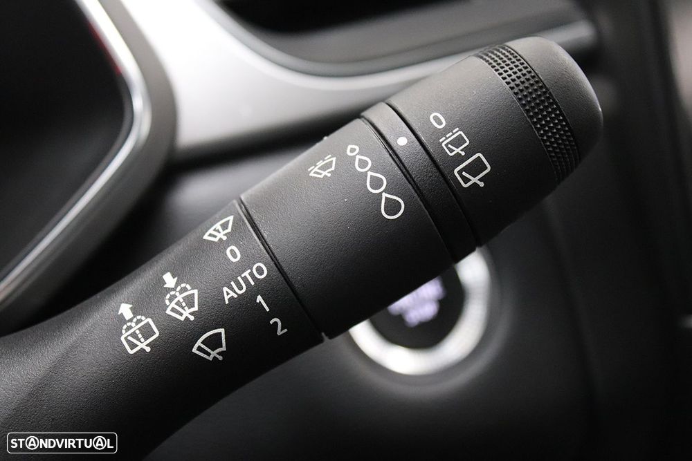Renault Captur 1.0 TCe Techno Bi-Fuel - 19