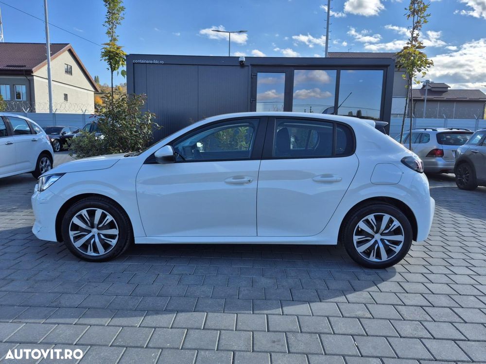 Peugeot 208 - 6