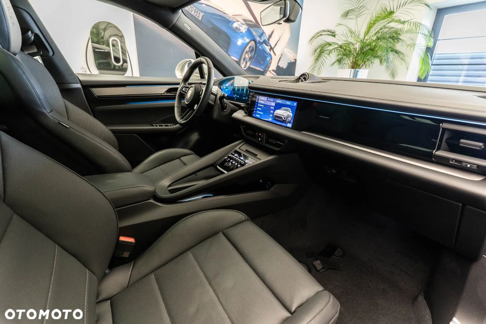 Porsche Macan GTS 100kWh - 14