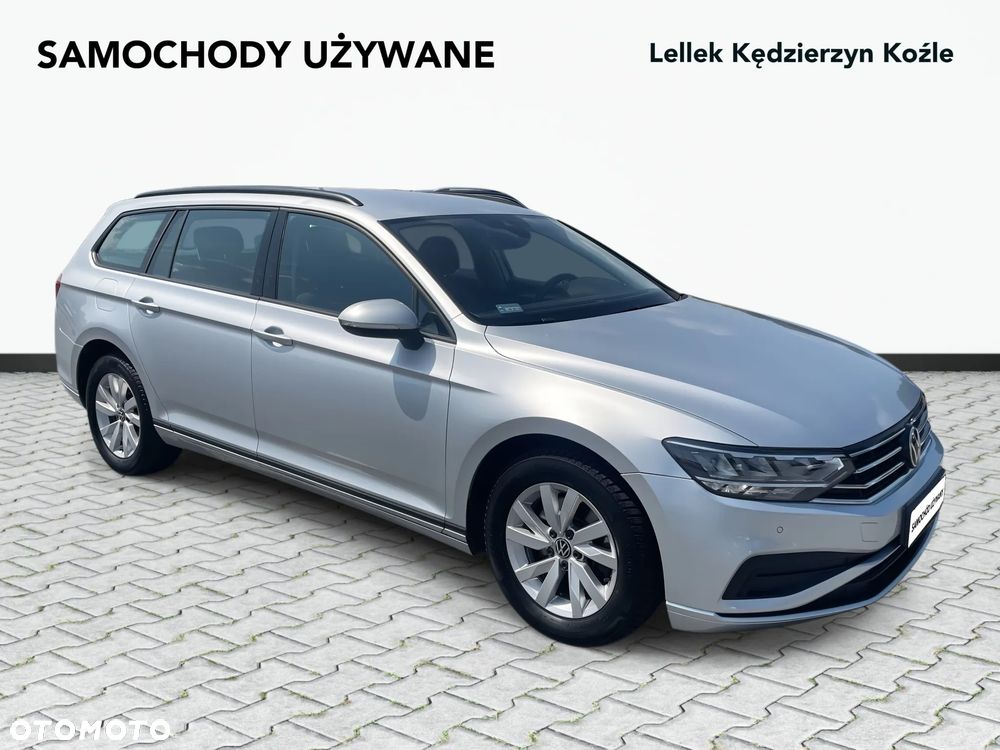 Volkswagen Passat 1.5 TSI EVO Essence DSG - 3