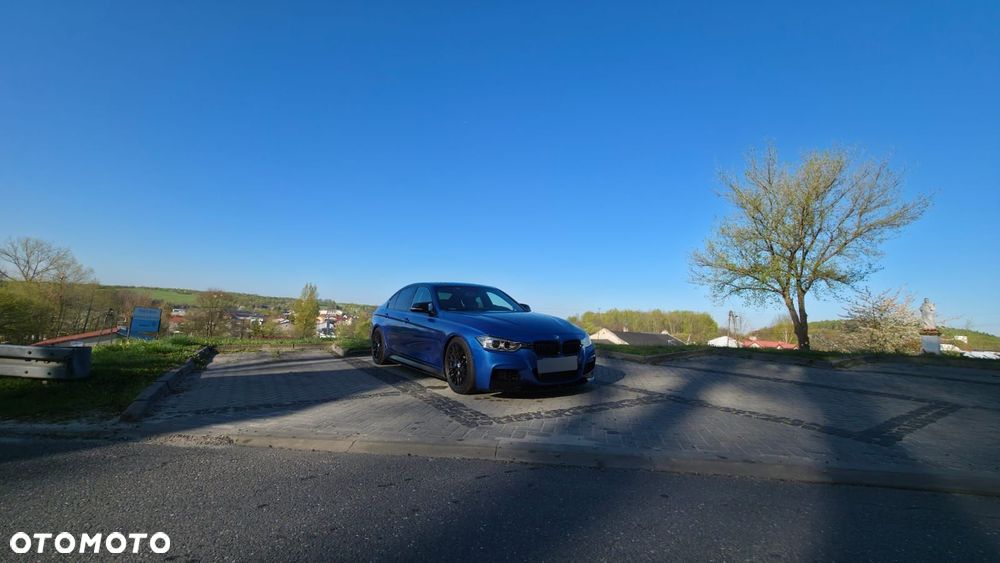 BMW Seria 3 335i xDrive Sport-Aut Sport Line - 13