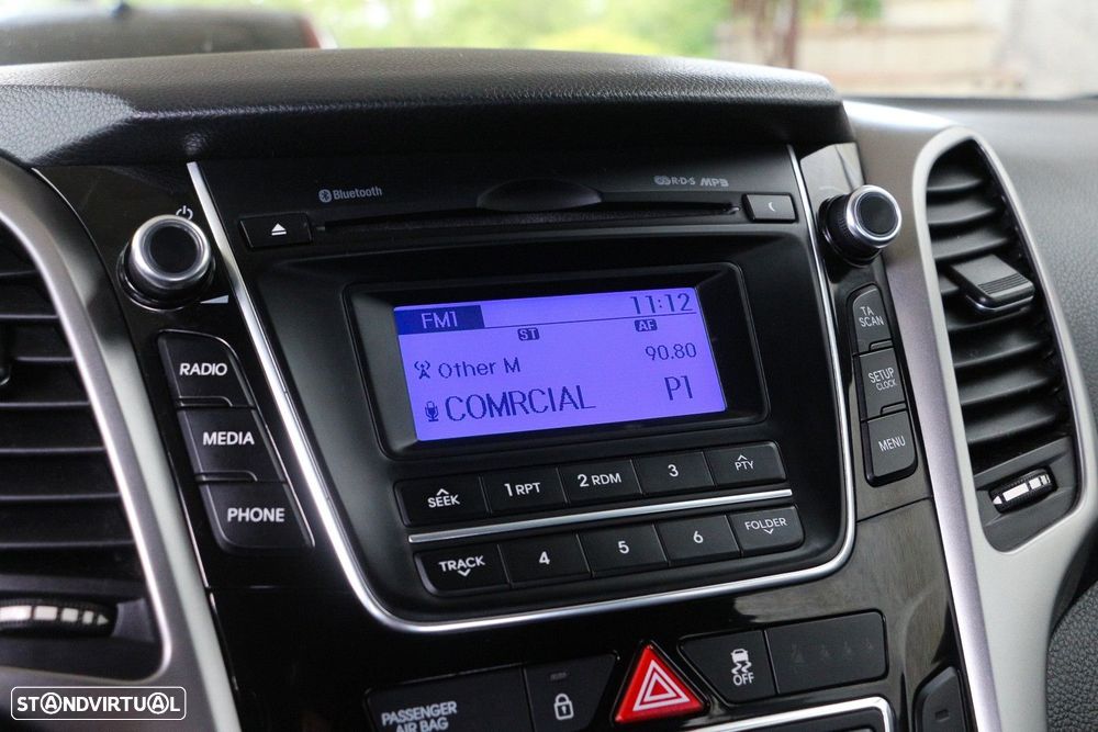 Hyundai i30 1.6 CRDI Blue Comfort - 21