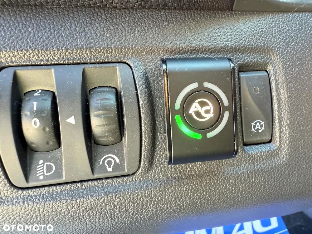 Renault Clio 0.9 Energy TCe Limited - 20