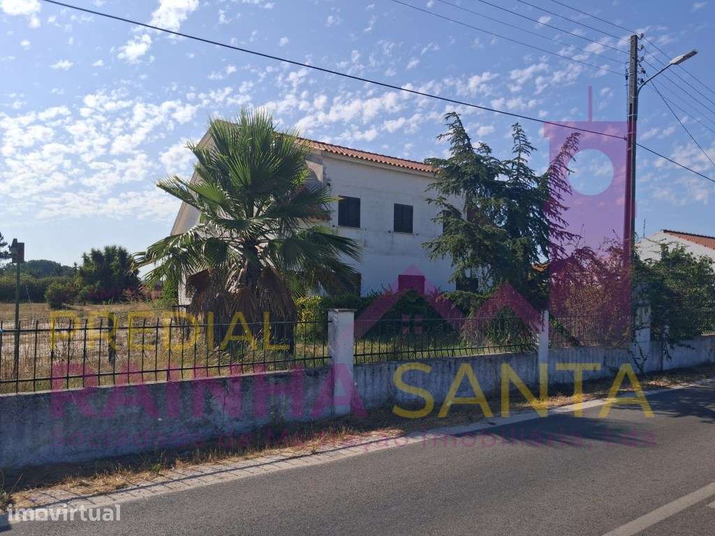 Quinta com moradia e 8960 m² de terreno em Marinhais, Salvaterra de... - Grande imagem: 2/47