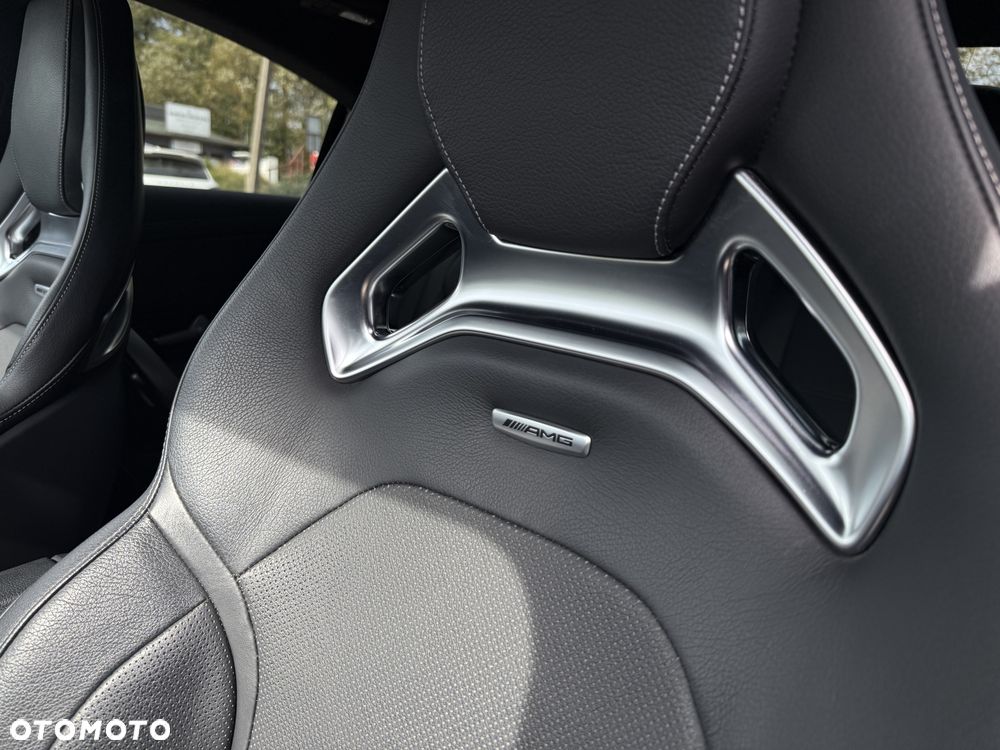 Mercedes-Benz CLA AMG 45 4-Matic 8G-DCT - 21