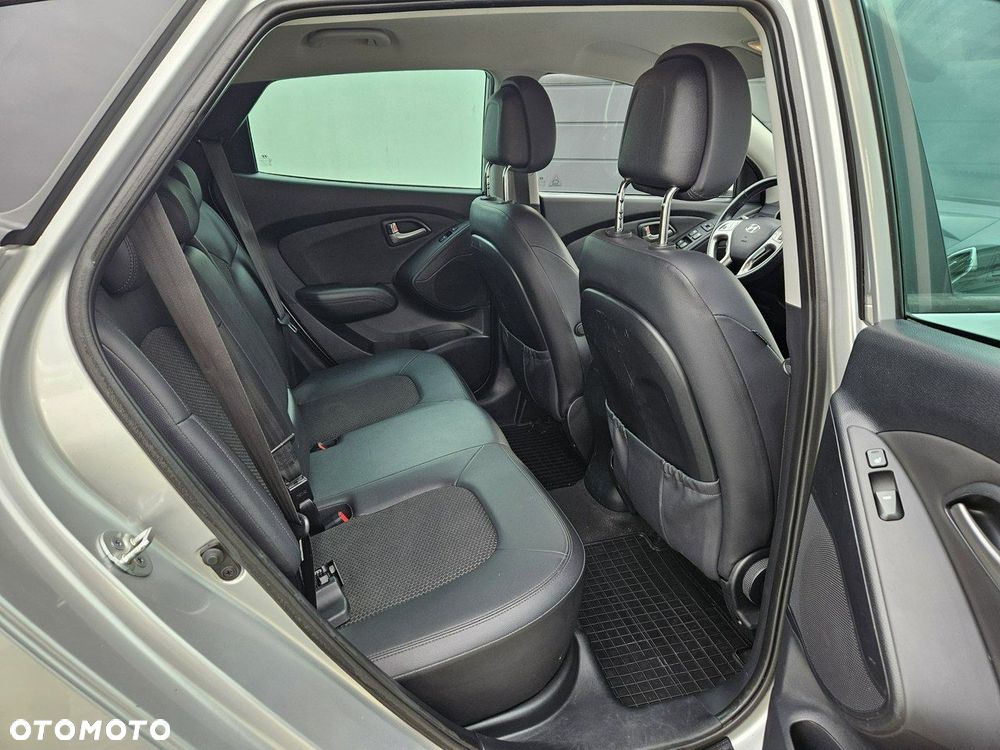 Hyundai ix35 2.0 Premium 2WD - 29