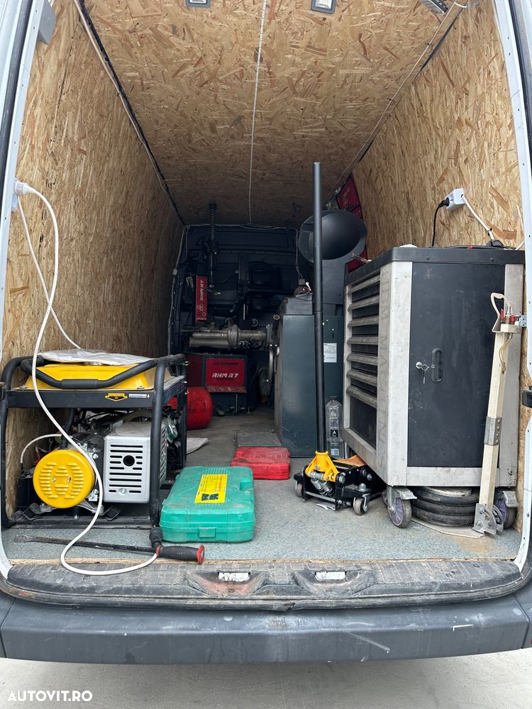 Mercedes-Benz Sprinter - 5