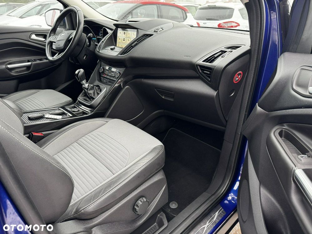 Ford Kuga 2.0 TDCi 4x2 Titanium - 15