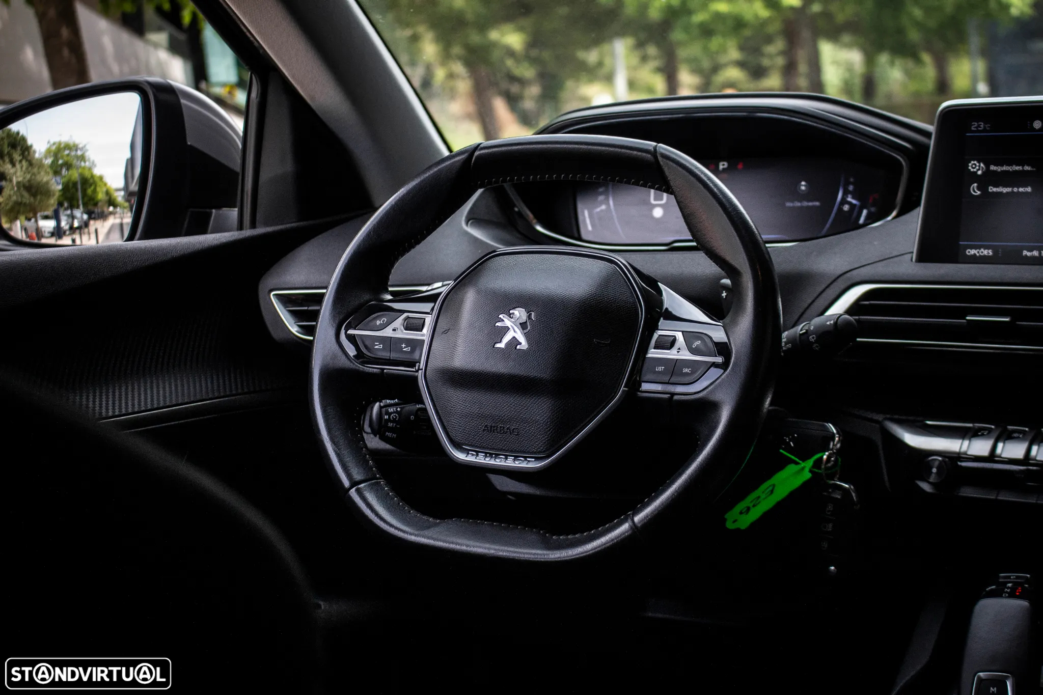 Peugeot 3008 1.2 PureTech Allure EAT8 - 32