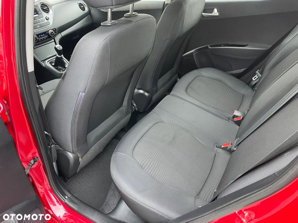 Hyundai i10 1.0 BlueDrive Black Line - 18