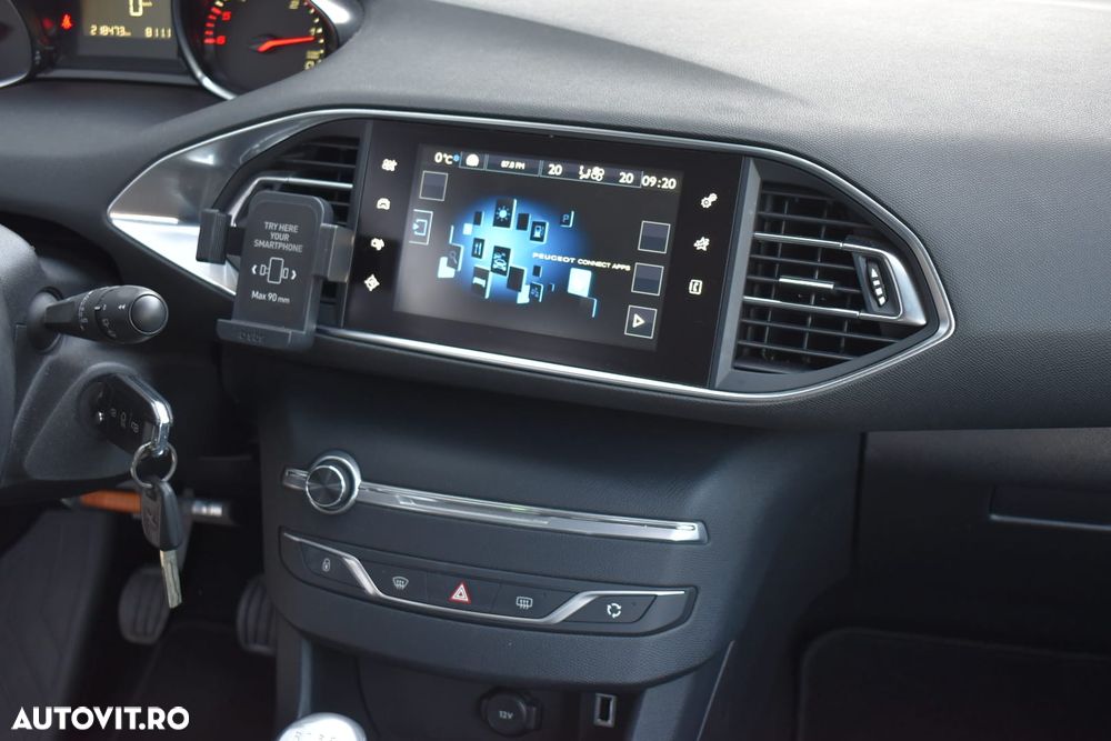 Peugeot 308 - 9