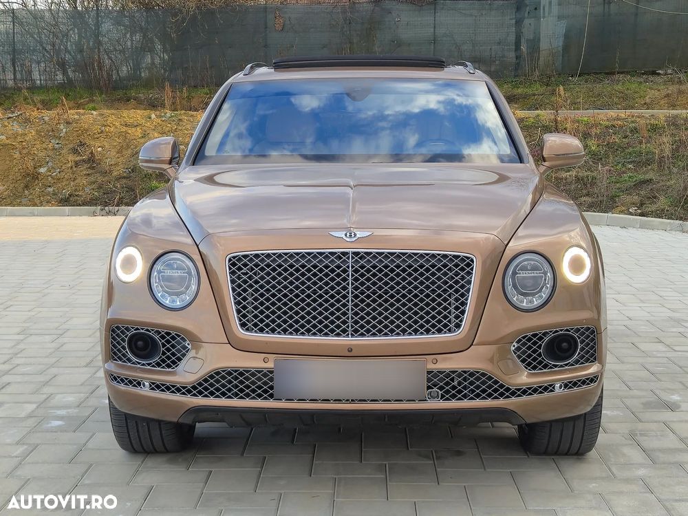 Bentley Bentayga W12 Mulliner - 37