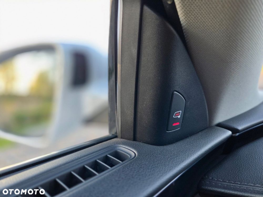 Audi A8 3.0 TDI DPF quattro tiptronic - 25