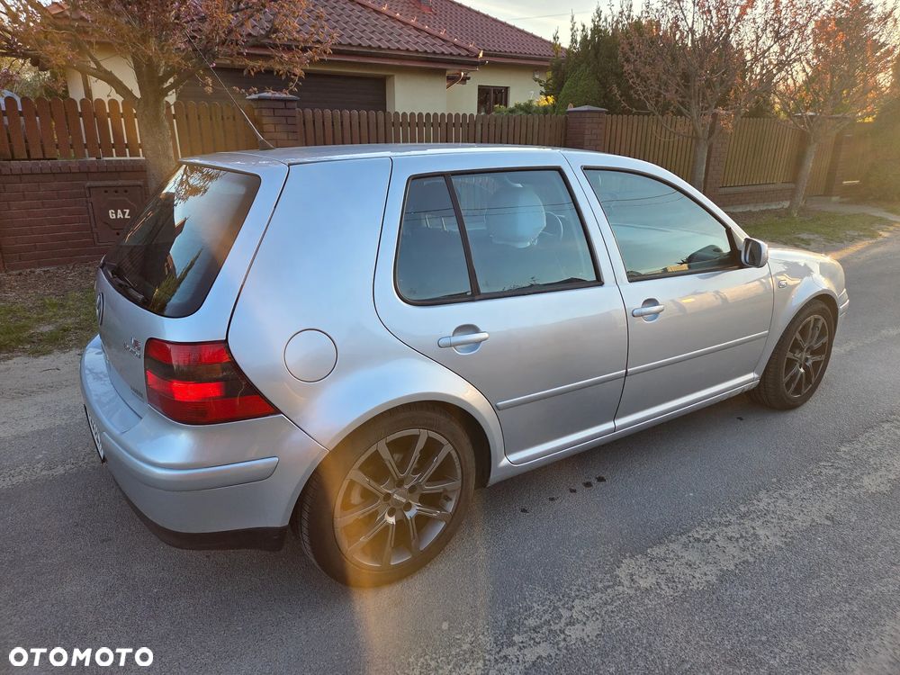 Volkswagen Golf 2.8 V6 4Mot - 2