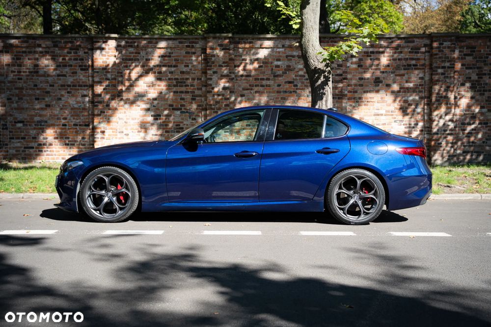 Alfa Romeo Giulia 2.0 Turbo 16V AT8 Veloce Ti - 22