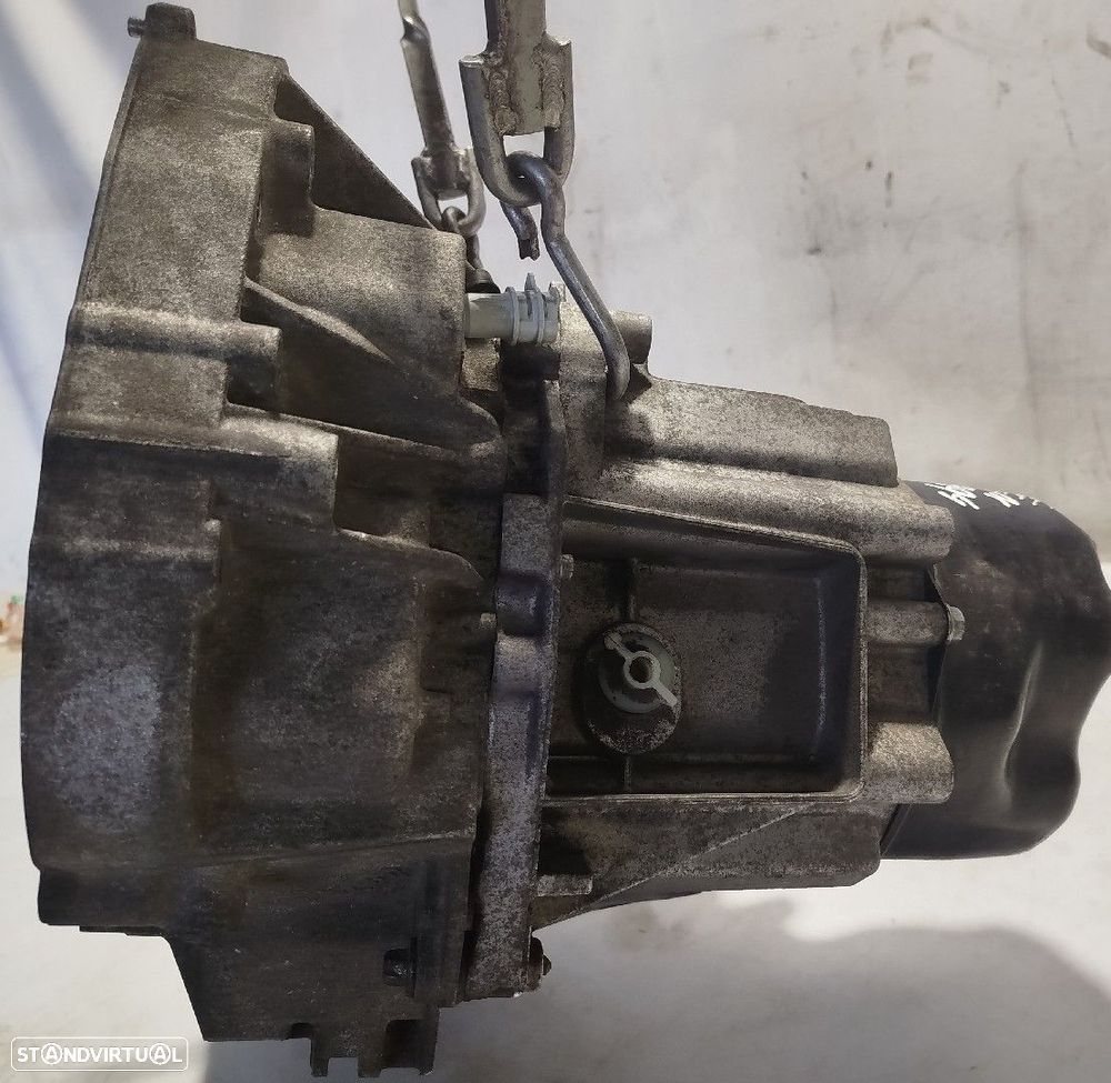 Caixa de velocidades manual RENAULT Clio III (BR0/1, CR0/1) - 3