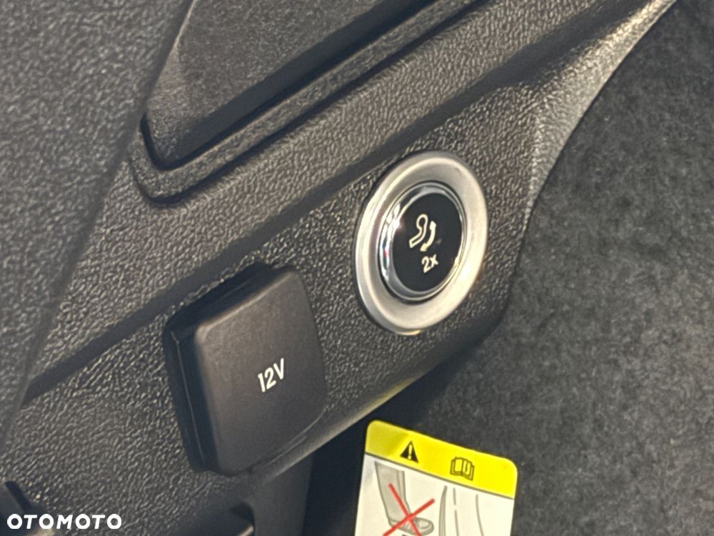 Ford Kuga 2.5 Duratec PHEV ST-LINE - 16