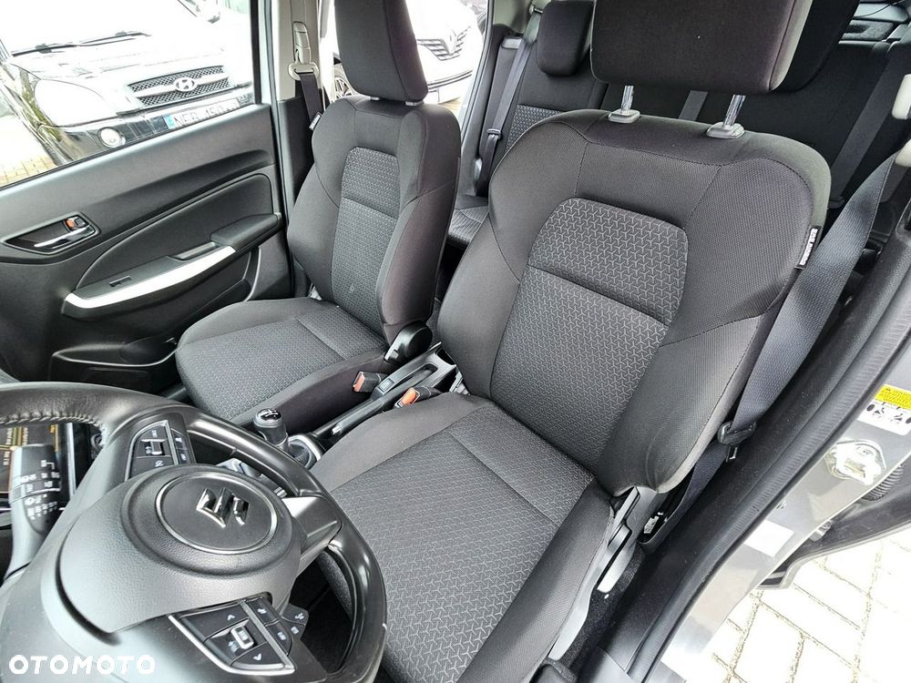 Suzuki Swift - 30