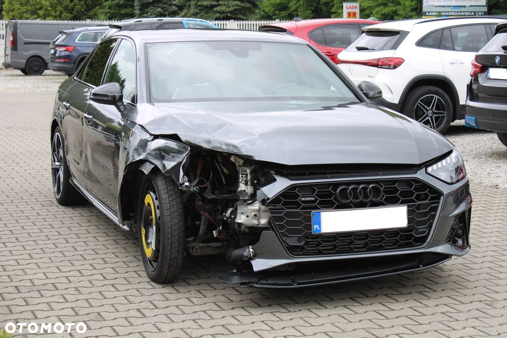 Audi A4 Limousine 40 TFSI mHEV Quattro S Line S tronic - 3