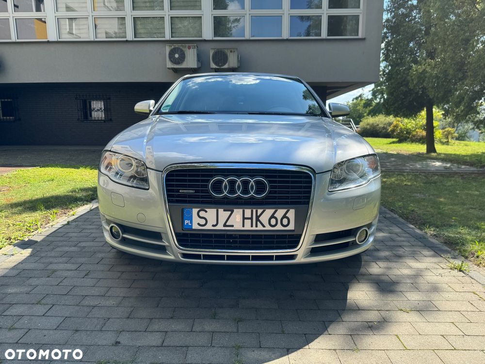 Audi A4 Limousine - 21